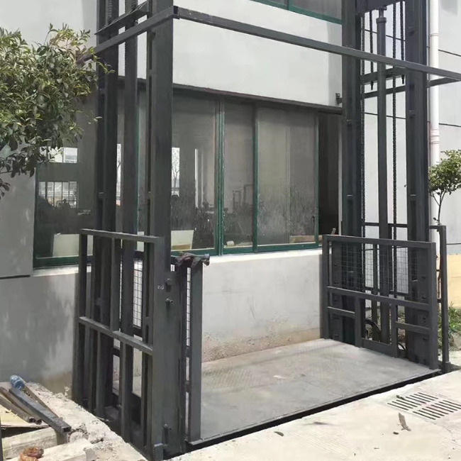 龙河镇5吨室外升降货梯
